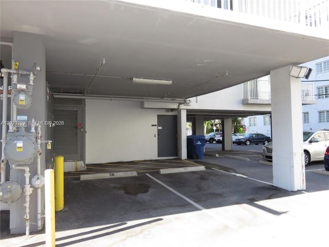 1255 Collins Avenue 807, Miami Beach, FL 33139