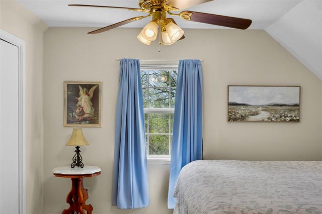 999 Salem Road, Brenham, TX 77833