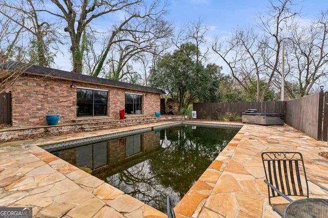147 Stafford Avenue, Barnesville, GA 30204