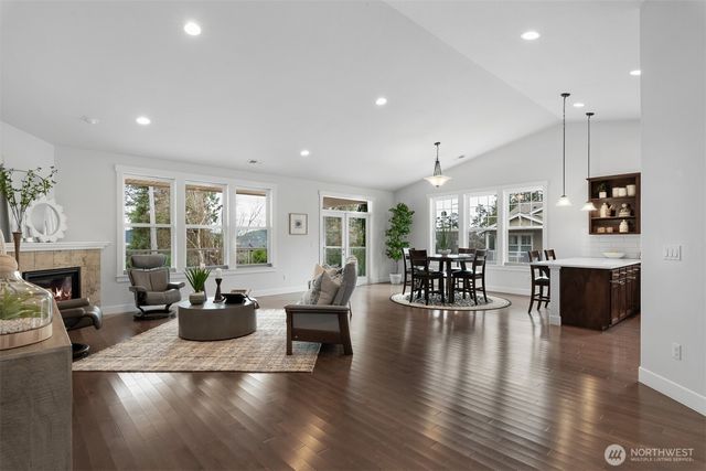 3317 Beachwood Lane, Anacortes, WA 98221