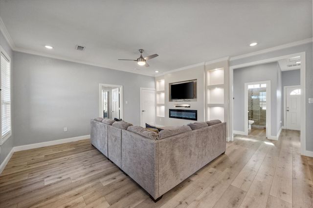 5017 SW County Road 2404, Wortham, TX 76693