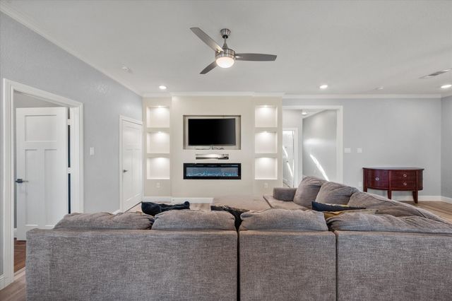 5017 SW County Road 2404, Wortham, TX 76693