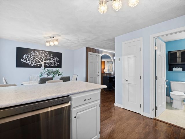 20 Woodland Dr 379, Lowell, MA 01852