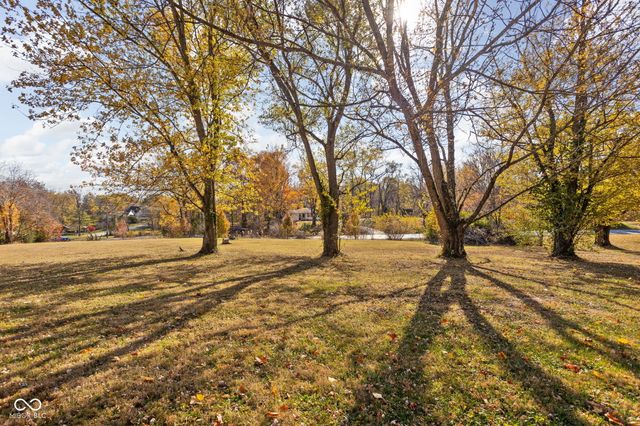 6498 Baldauf Drive, Pittsboro, IN 46167