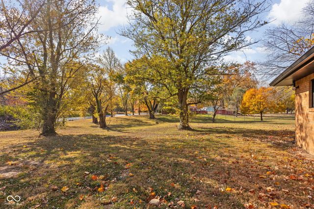 6498 Baldauf Drive, Pittsboro, IN 46167