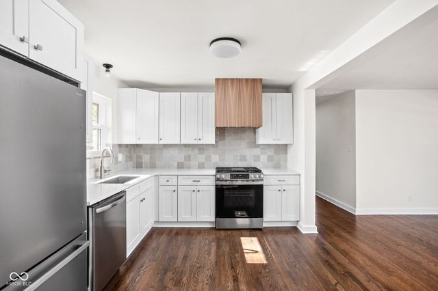 6498 Baldauf Drive, Pittsboro, IN 46167