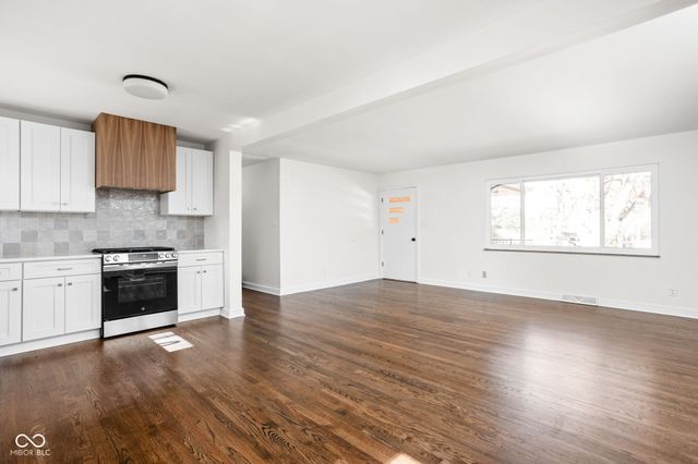 6498 Baldauf Drive, Pittsboro, IN 46167