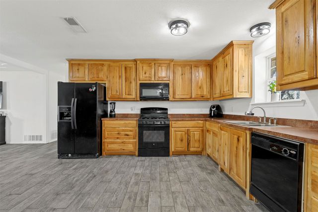 12001 S Fm 730, Azle, TX 76020