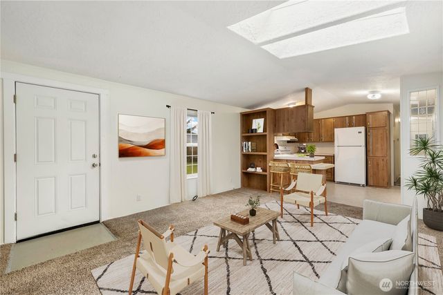 571 N Forrest Street, Westport, WA 98595