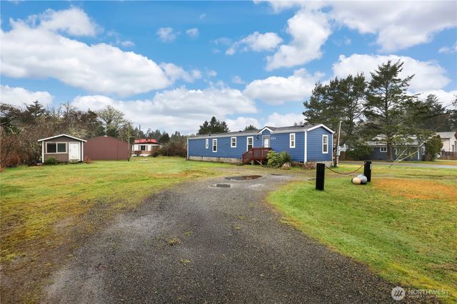 571 N Forrest Street, Westport, WA 98595