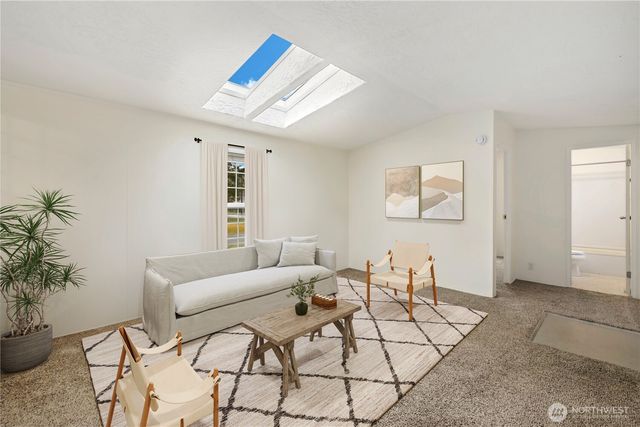 571 N Forrest Street, Westport, WA 98595