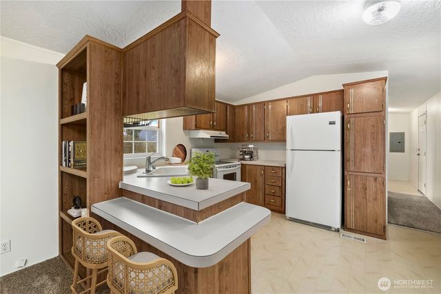 571 N Forrest Street, Westport, WA 98595