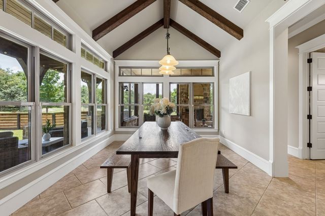 206 Rodeo Drive, Azle, TX 76020