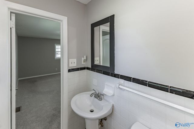 5004 Lumary Drive, Huntsville, AL 35810