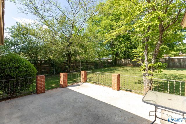 5004 Lumary Drive, Huntsville, AL 35810