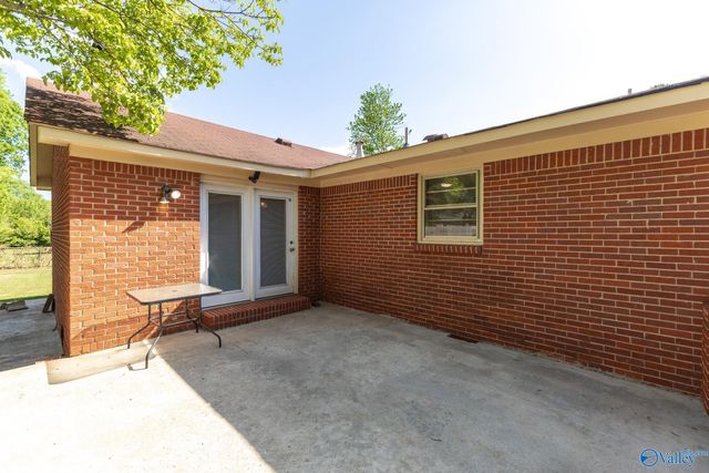 5004 Lumary Drive, Huntsville, AL 35810