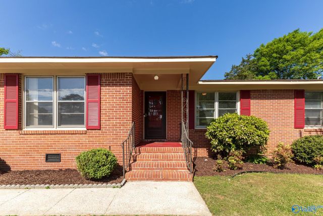 5004 Lumary Drive, Huntsville, AL 35810