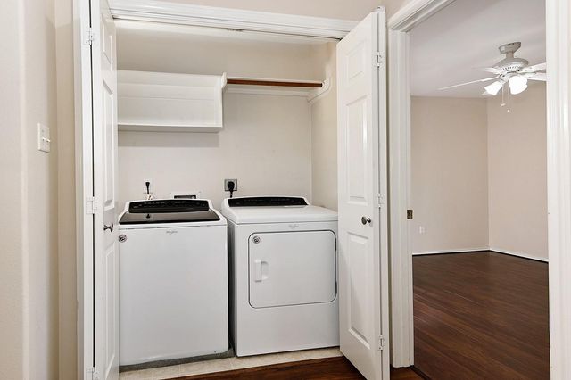 15 Marble Rock Place, The Woodlands, TX 77382