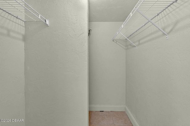 900 S Peninsula Dr Apt 214, Daytona Beach, FL 32118
