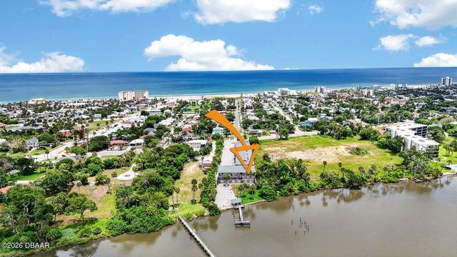 900 S Peninsula Dr Apt 214, Daytona Beach, FL 32118