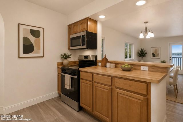 900 S Peninsula Dr Apt 214, Daytona Beach, FL 32118