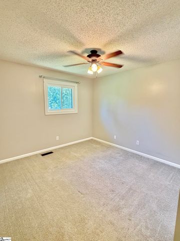 28 Briarglen Place, Greenville, SC 29615