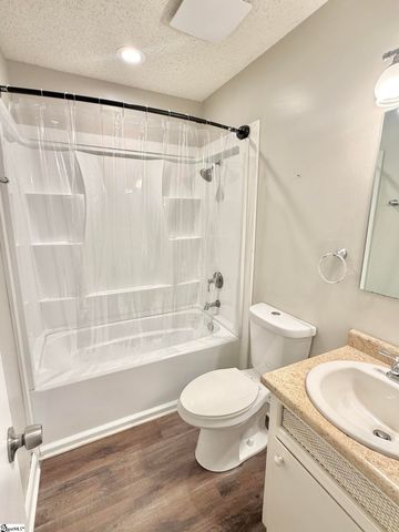 28 Briarglen Place, Greenville, SC 29615