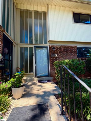 28 Briarglen Place, Greenville, SC 29615