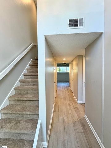 28 Briarglen Place, Greenville, SC 29615
