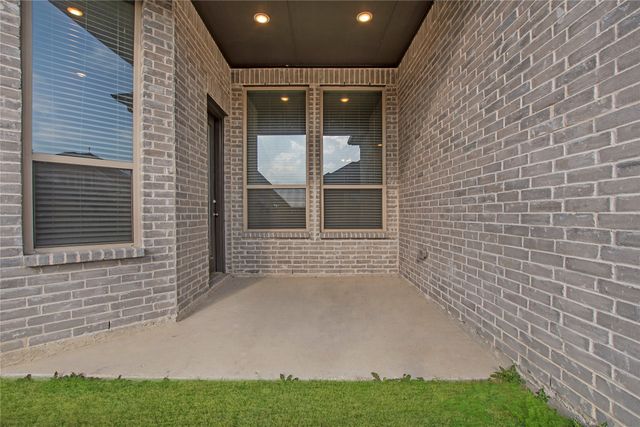 2419 Doncaster Drive, Forney, TX 75126