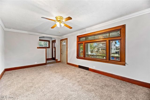 10918 Linnet Avenue, Cleveland, OH 44111