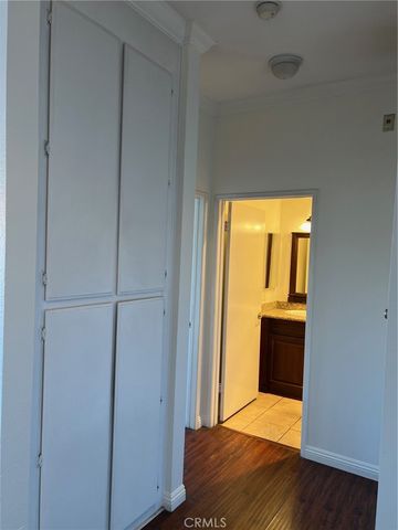 10943 Laurel Canyon C-20, San Fernando, CA 91340