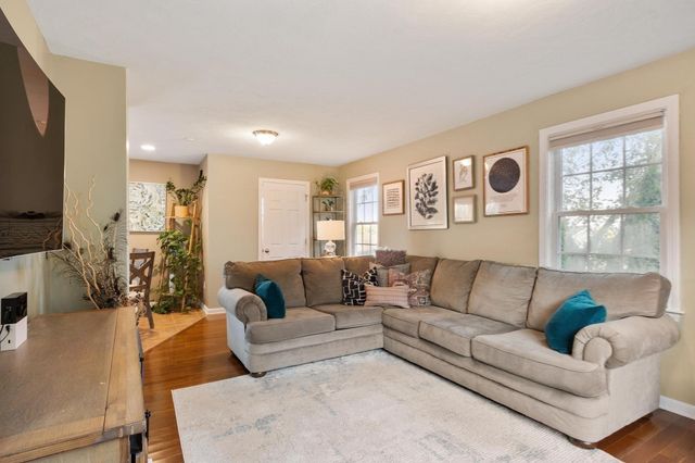 4 Fatima Lane, Worcester, MA 01606