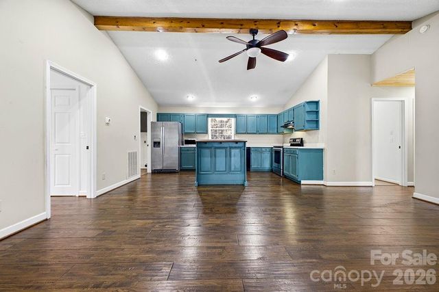 373 Fox Trace Drive, Sylva, NC 28779