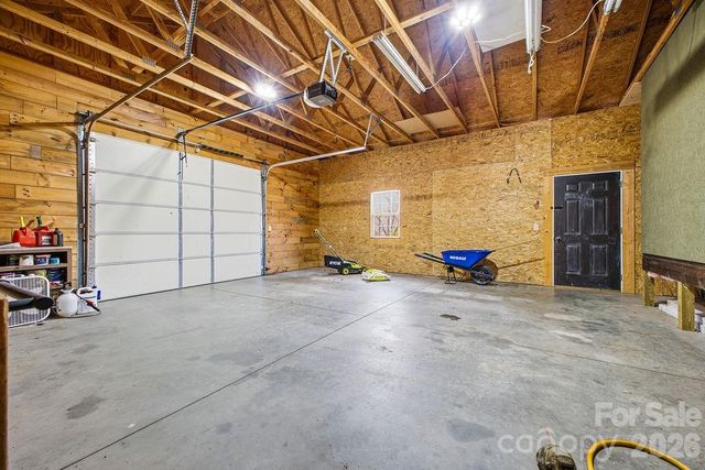 373 Fox Trace Drive, Sylva, NC 28779