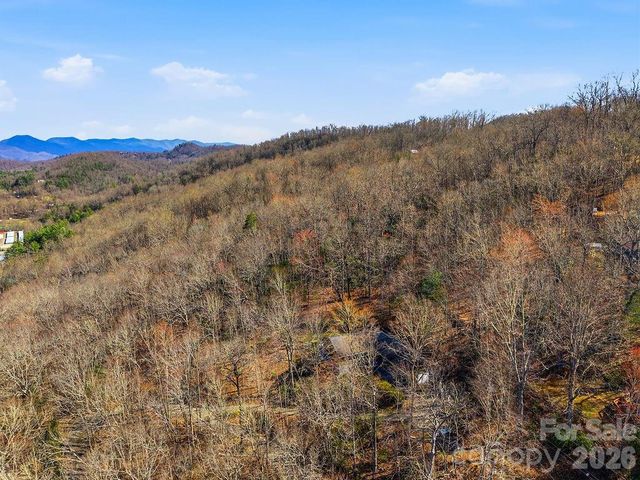 373 Fox Trace Drive, Sylva, NC 28779