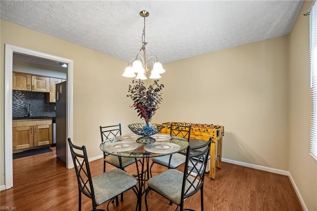 104 Admiral CT, Hampton, VA 23669