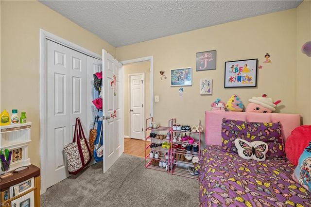 104 Admiral CT, Hampton, VA 23669