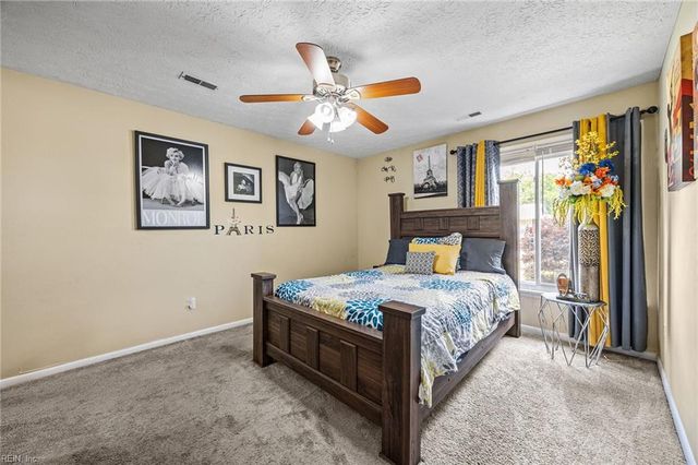 104 Admiral CT, Hampton, VA 23669