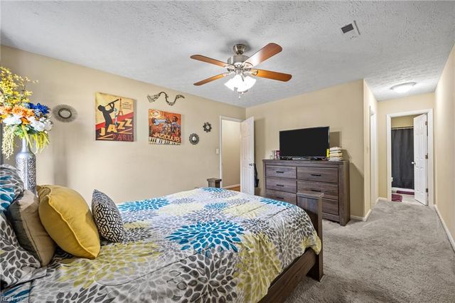 104 Admiral CT, Hampton, VA 23669