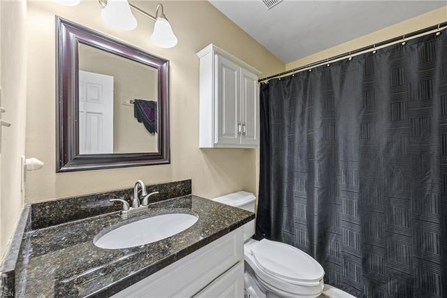 104 Admiral CT, Hampton, VA 23669