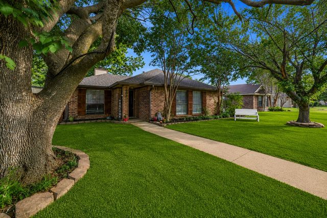 7808 Cornell Drive, Rowlett, TX 75088