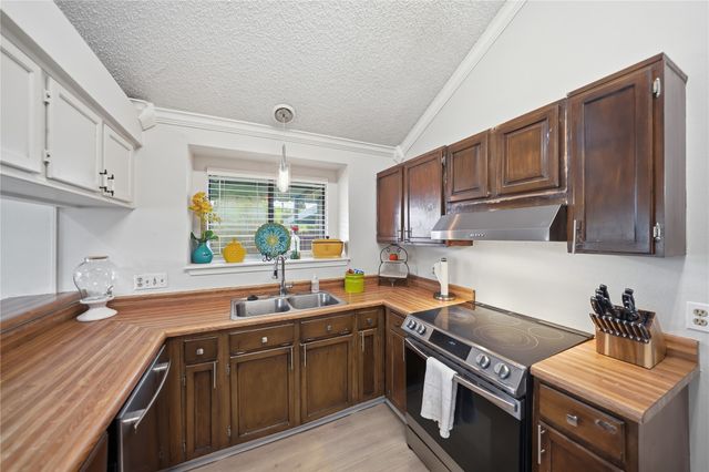 7808 Cornell Drive, Rowlett, TX 75088