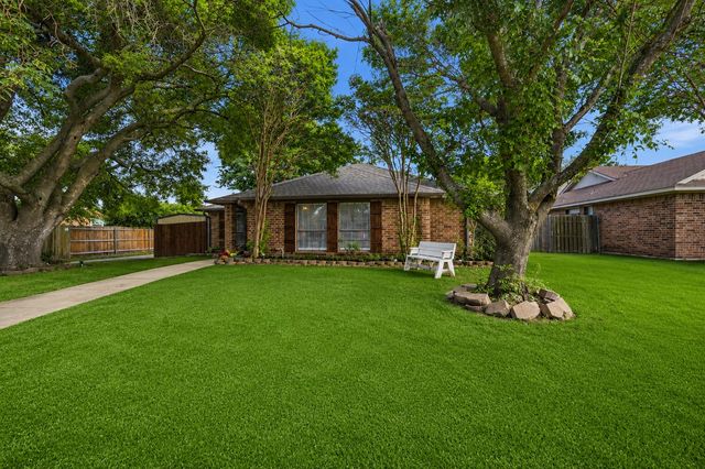 7808 Cornell Drive, Rowlett, TX 75088