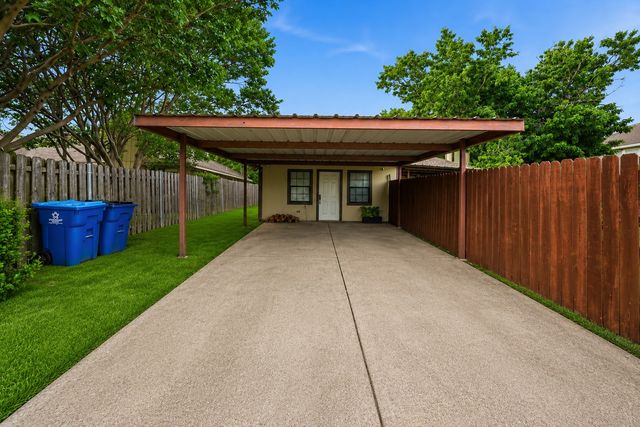 7808 Cornell Drive, Rowlett, TX 75088