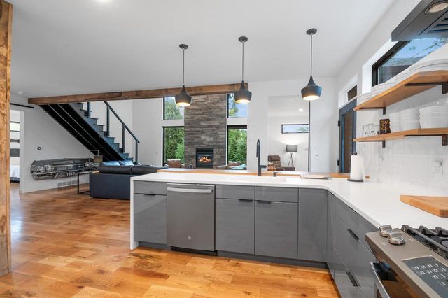 624 E CIRCLE RIDGE PLACE, Sturgeon Bay, WI 54235