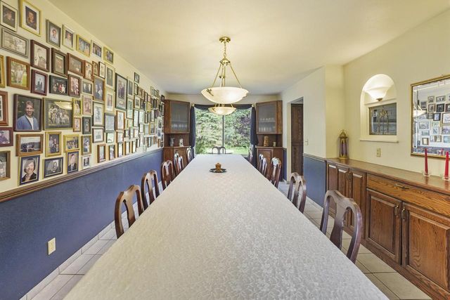 N61W38100 Blackhawk DRIVE, Oconomowoc, WI 53066