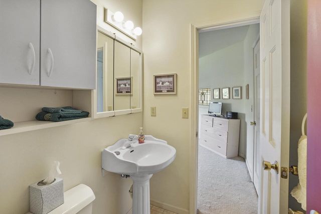 N61W38100 Blackhawk DRIVE, Oconomowoc, WI 53066