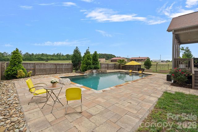 2151 Brown Chapel Road, Catawba, NC 28609