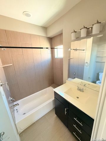 714 N CHERRY ST, San Antonio, TX 78202